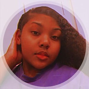 Meet your Posher, Aurie